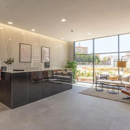 Apartment Skyline Rooftop Pool & Coworking By Ele *