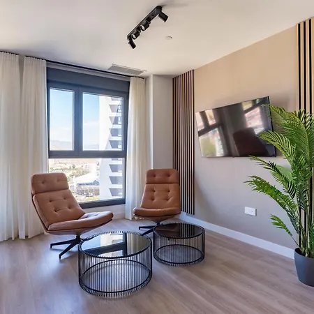 Lejlighed Skyline Rooftop Pool & Coworking By Ele *